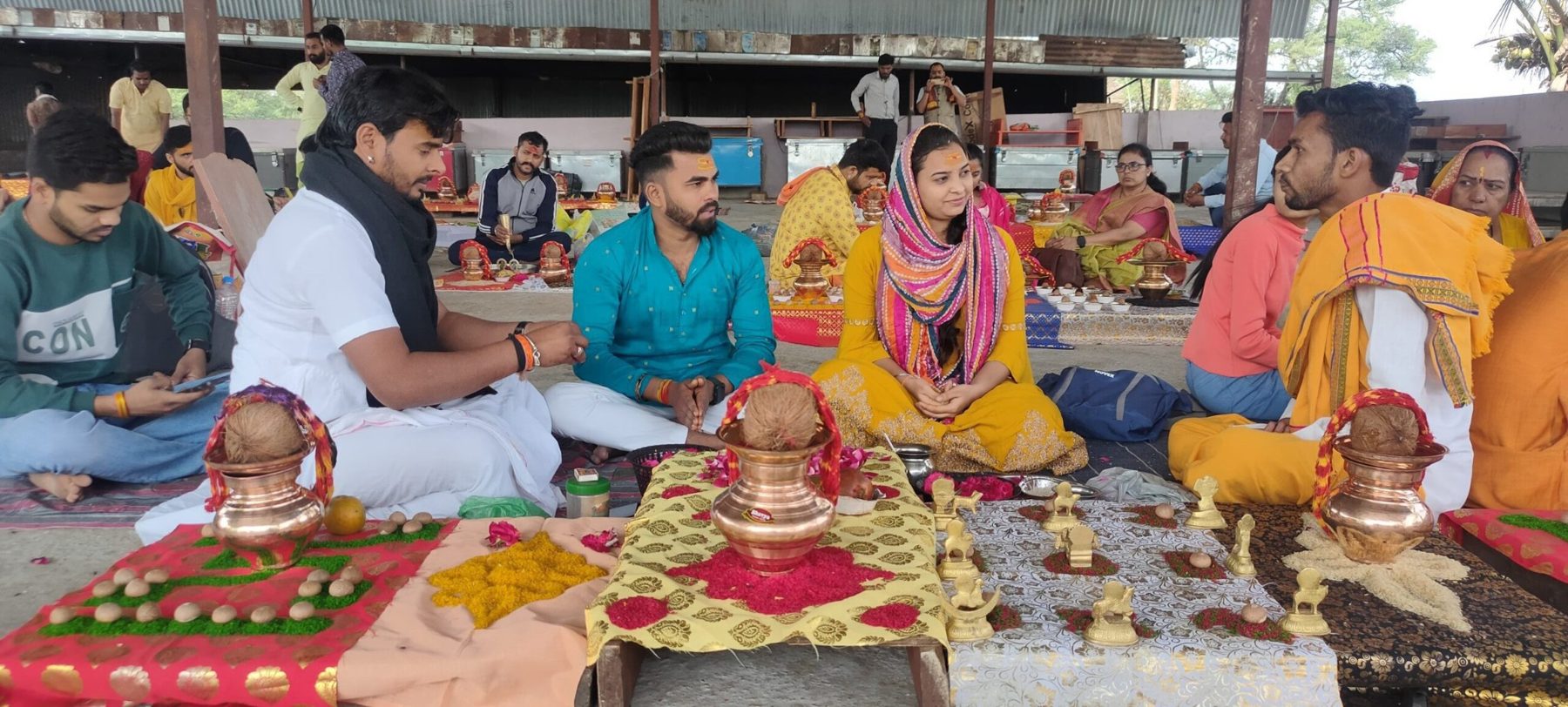 श्रद्धालुओं के साथ पूजन एवं संकल्प व्यवस्था